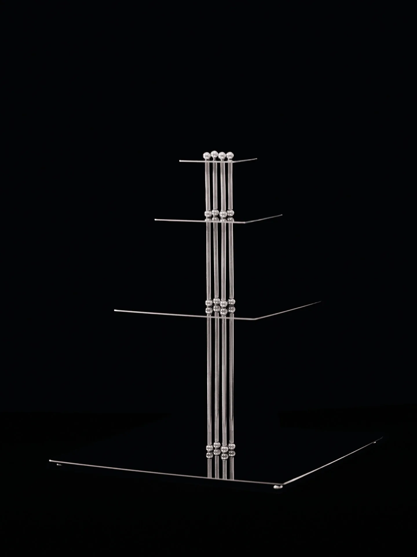 Orbelle taça de andares, Mirror polished Ferm Living