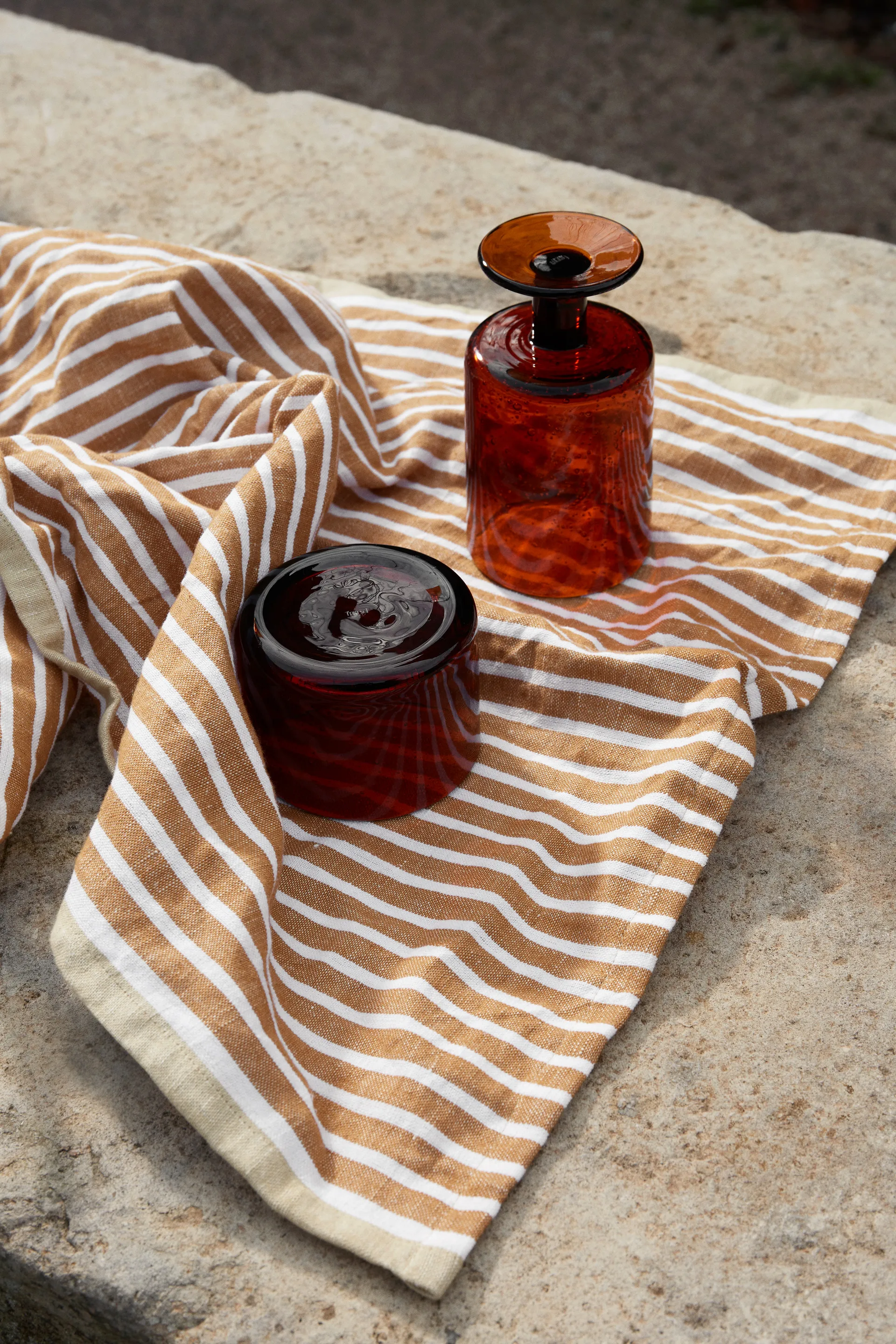 Pano de cozinha Hale 50x70 cm, Marrom dourado-prata Ferm Living