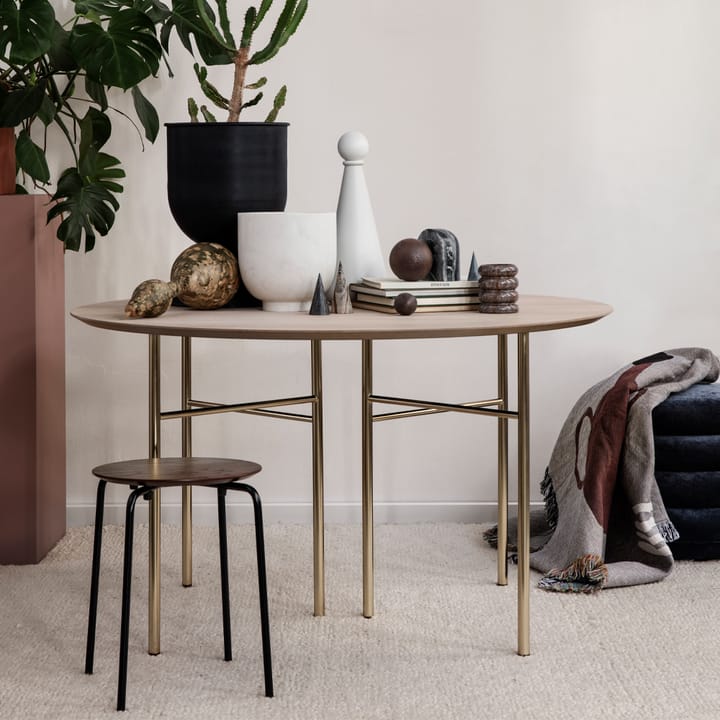 Pufe Round, Tecido faded velvet 3 forest Ferm Living