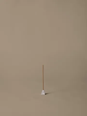 Queimador de incenso Pyra - Alumínio escovado - Ferm Living