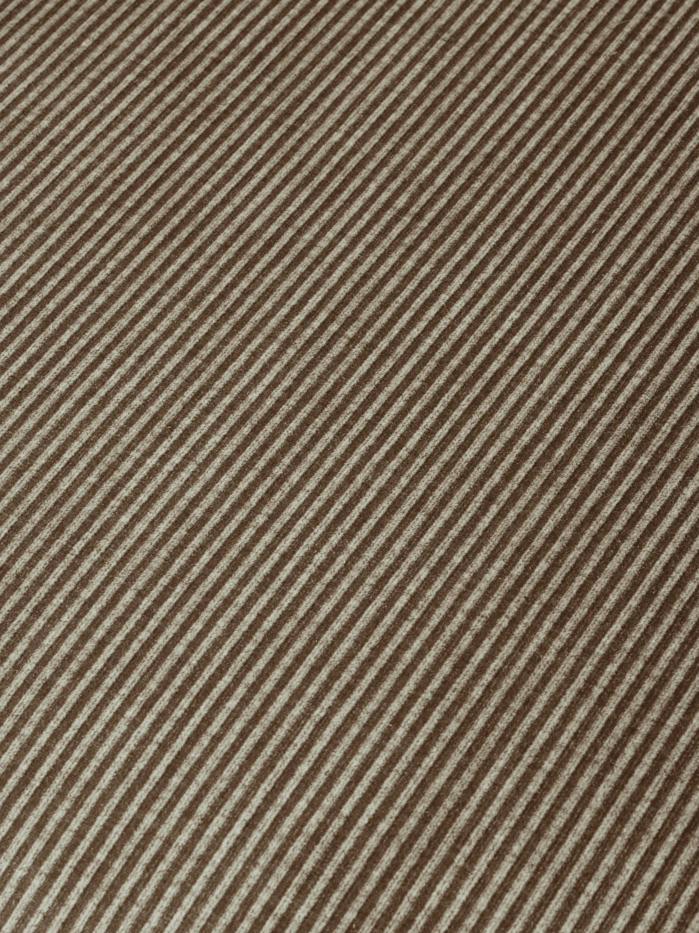 Rico poltrona lounge, Devoré velvet-Flint grey Ferm Living