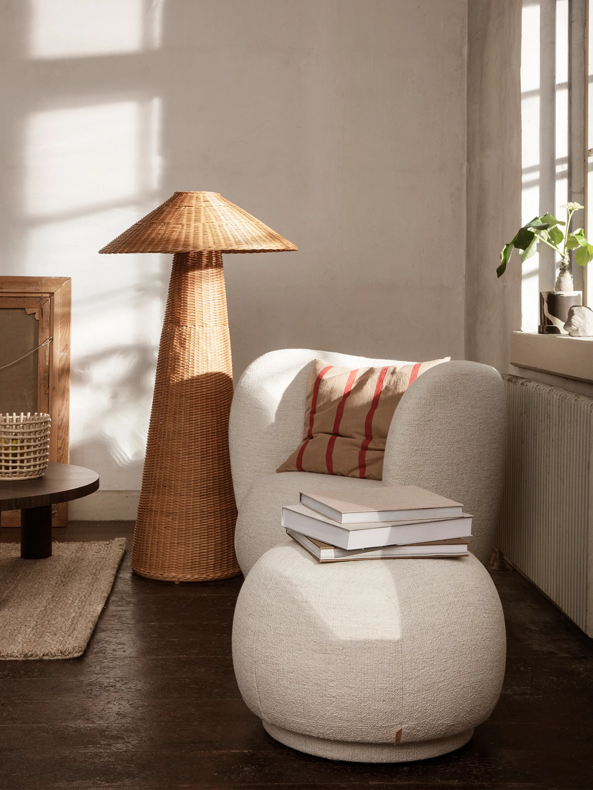 Rico pufe, Bouclé off white Ferm Living