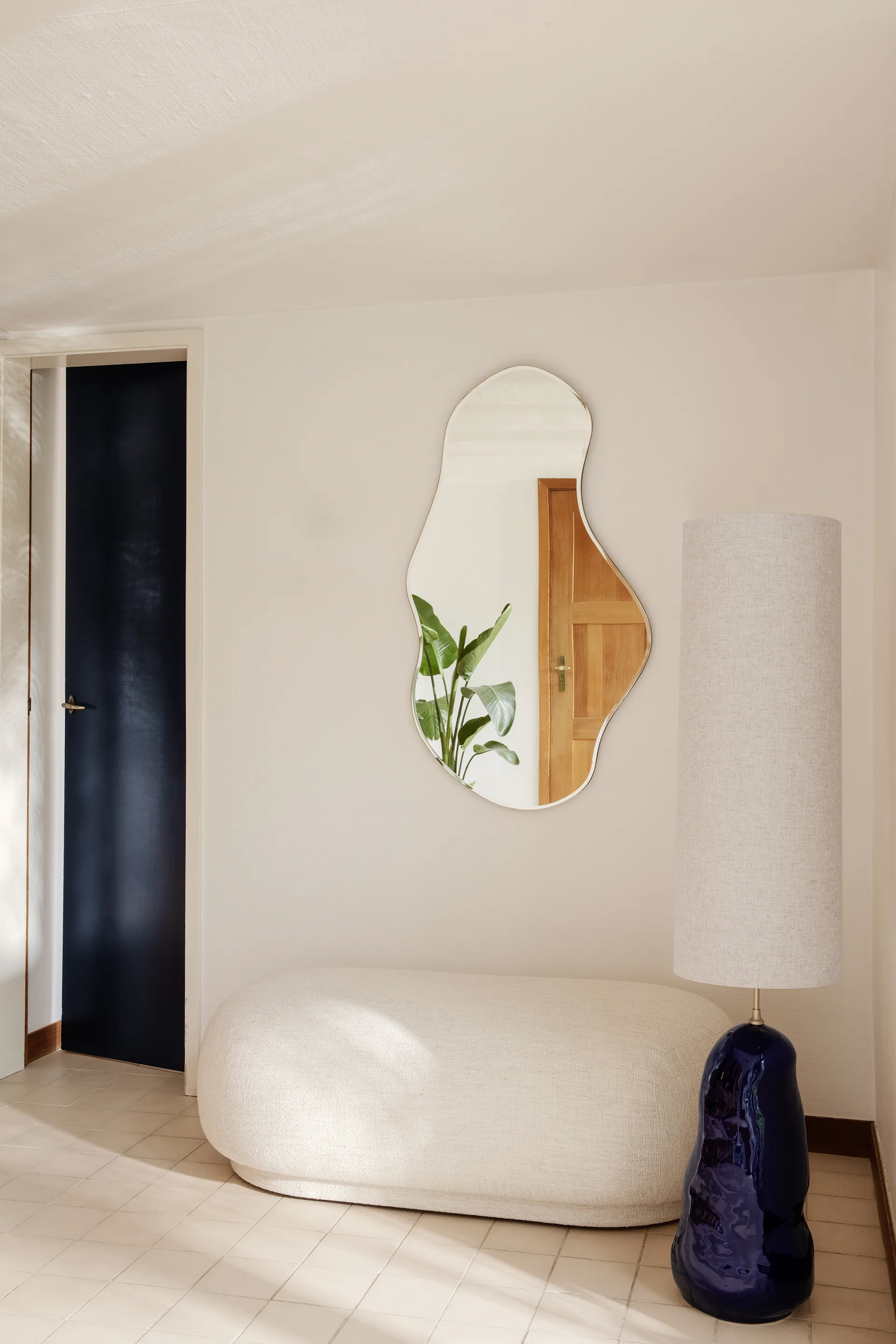 Rico pufe otomano, Bouclé off white Ferm Living