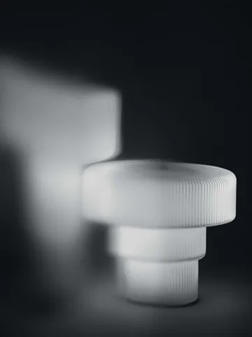Ripple candeeiro de mesa portátil - White, 16,5 cm - Ferm Living