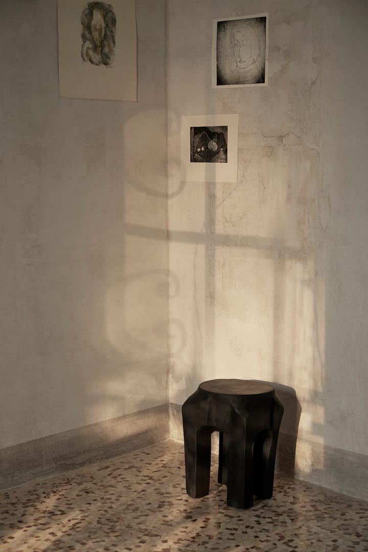 Root banco Ø30x40 cm, Preto manchado Ferm Living