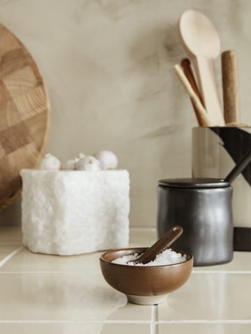 Saleiro com colher Petite, 2 un - Chocolate - Ferm Living