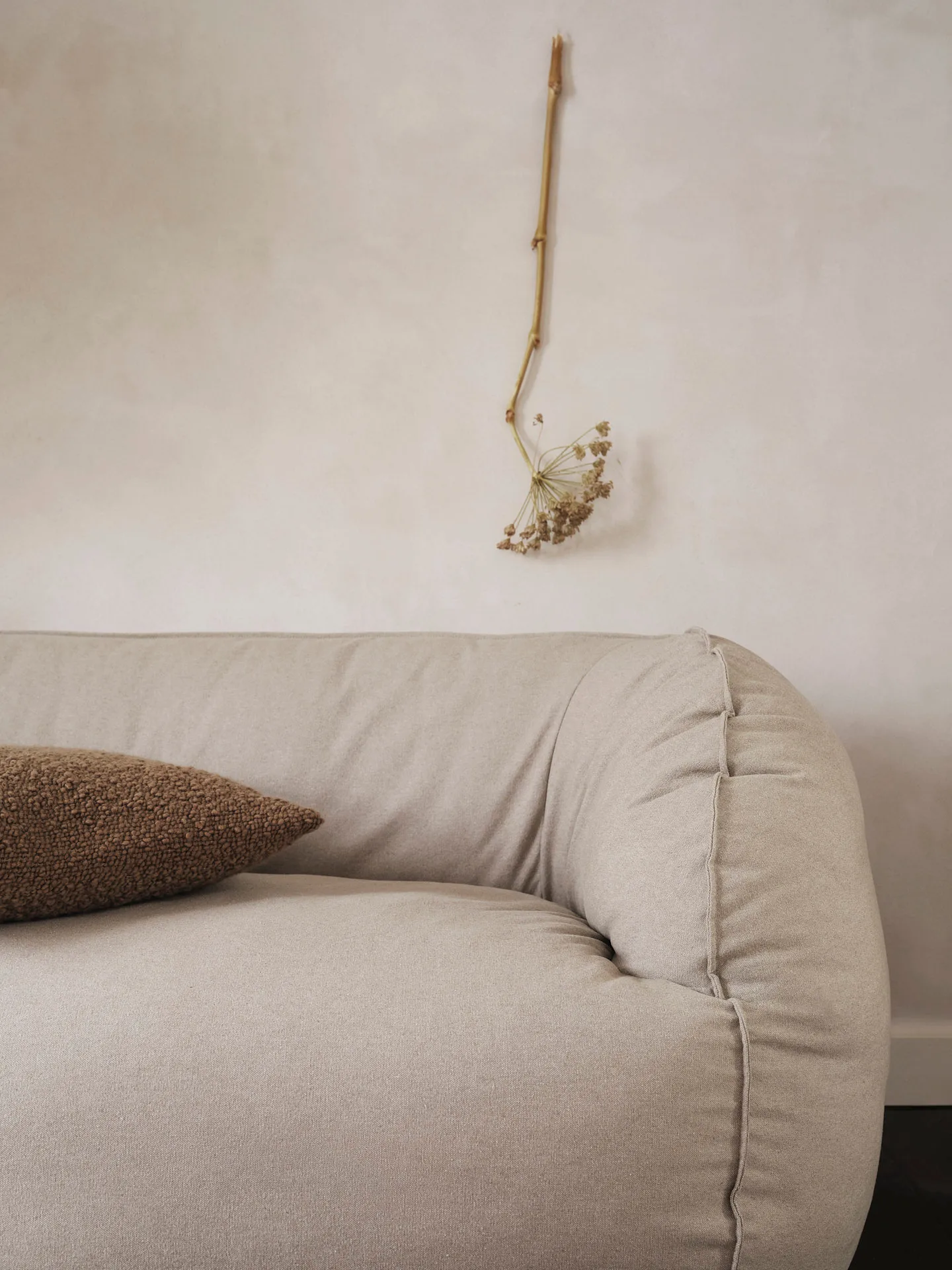 Sofá Nesten de 2 lugares, Natural Ferm Living