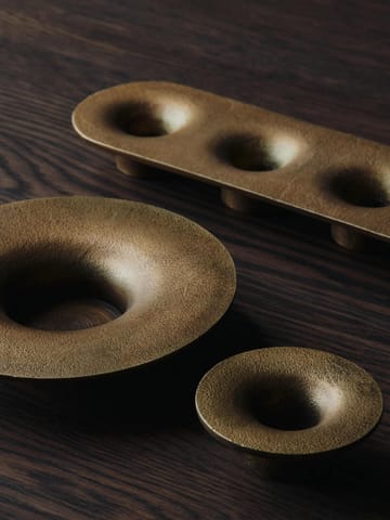 Soothe block castiçal Ø16 cm - Acabamento em Latão - Ferm Living