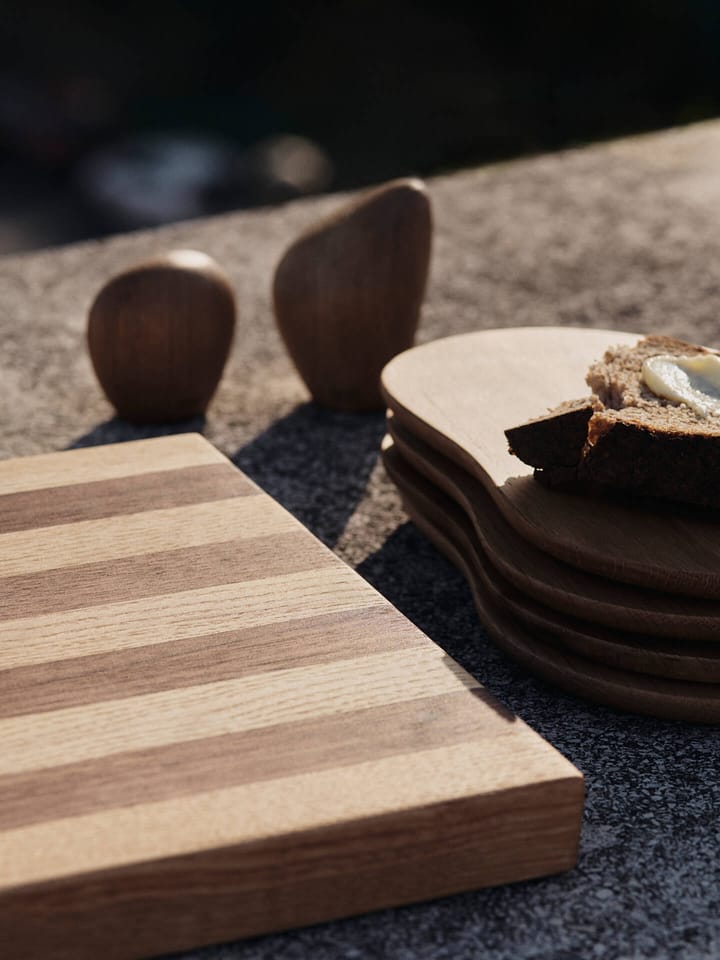 Stribe tábua de cortar grossa 25x36 cm, Walnut-oak Ferm Living