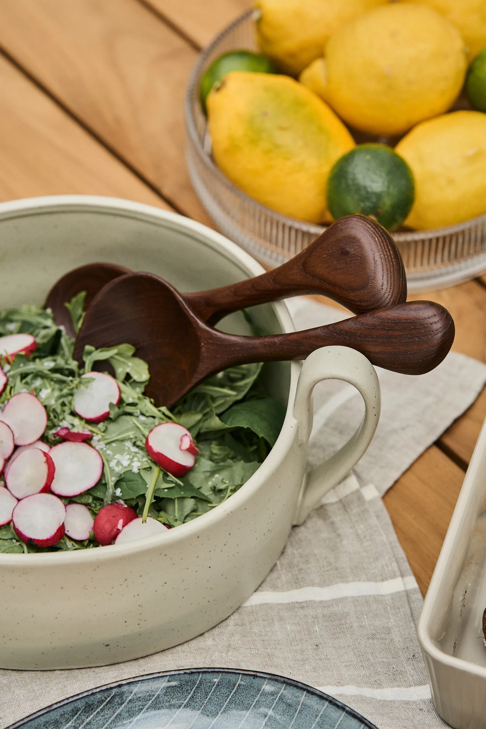 Taça centro de mesa Flow , Off-white speckle Ferm Living