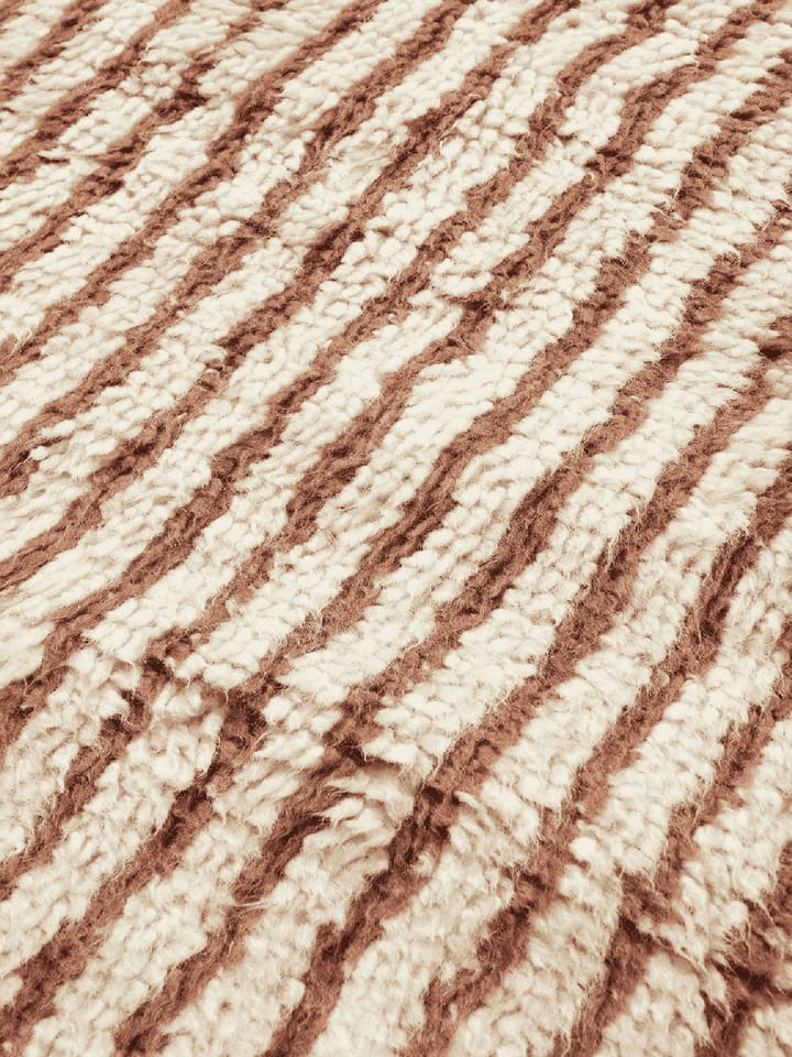 Tapete Kami, Off white-red brown, 120x180 cm Ferm Living