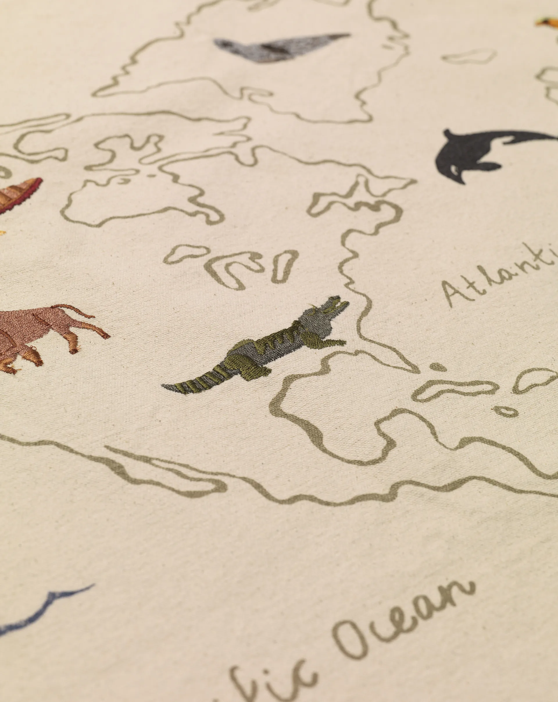 The world mapa de tecido, Off-white Ferm Living