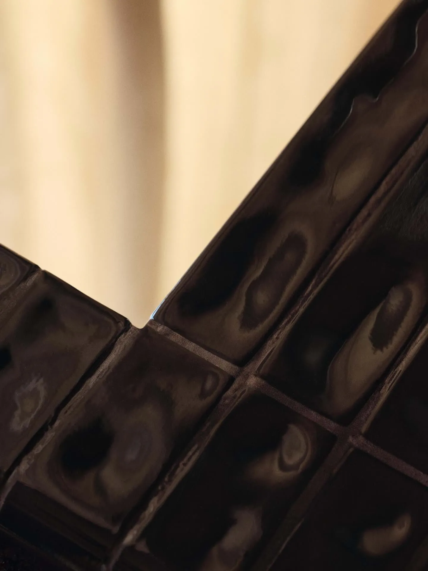 Tiling espelho, Chocolate dark, 59x85 cm Ferm Living