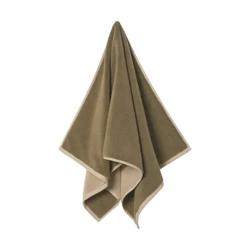 Toalha de banho Ekko - Olive-cashmere, 70x140 cm - Ferm Living