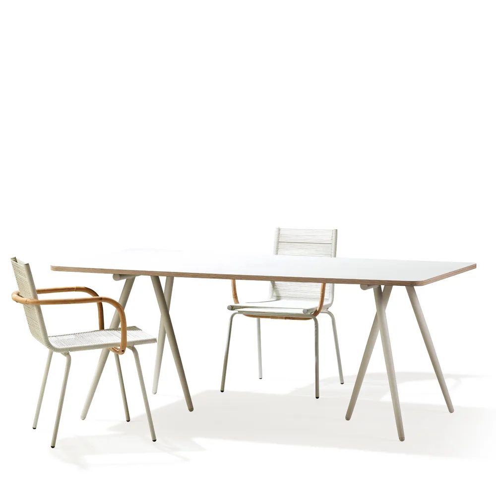 Turn espreguiçadeira, Tecido fiord da kvadrat cinzento escuro. suporte  Ferm Living