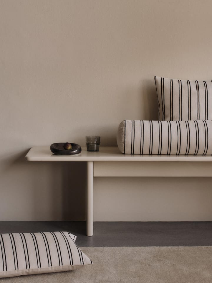 Twill almofada cilíndrica de apoio, Off-white-black Ferm Living