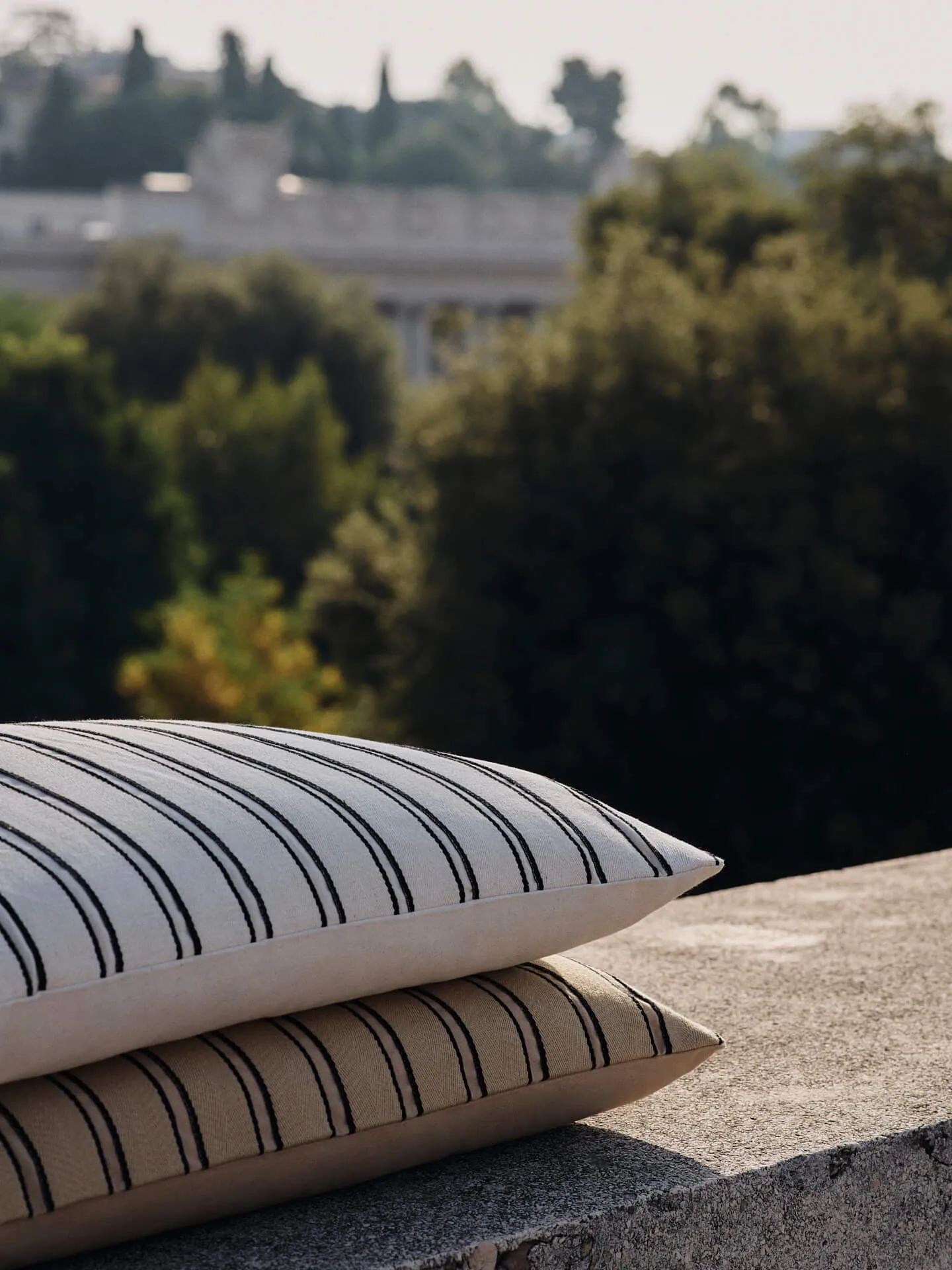 Twill capa de almofada 40x60 cm, Off-white-black Ferm Living