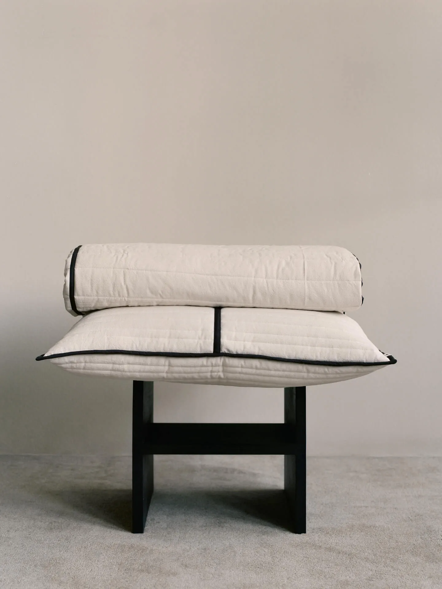 Vari quiltat colcha, Natural-dark chocolate, 260x230 cm Ferm Living