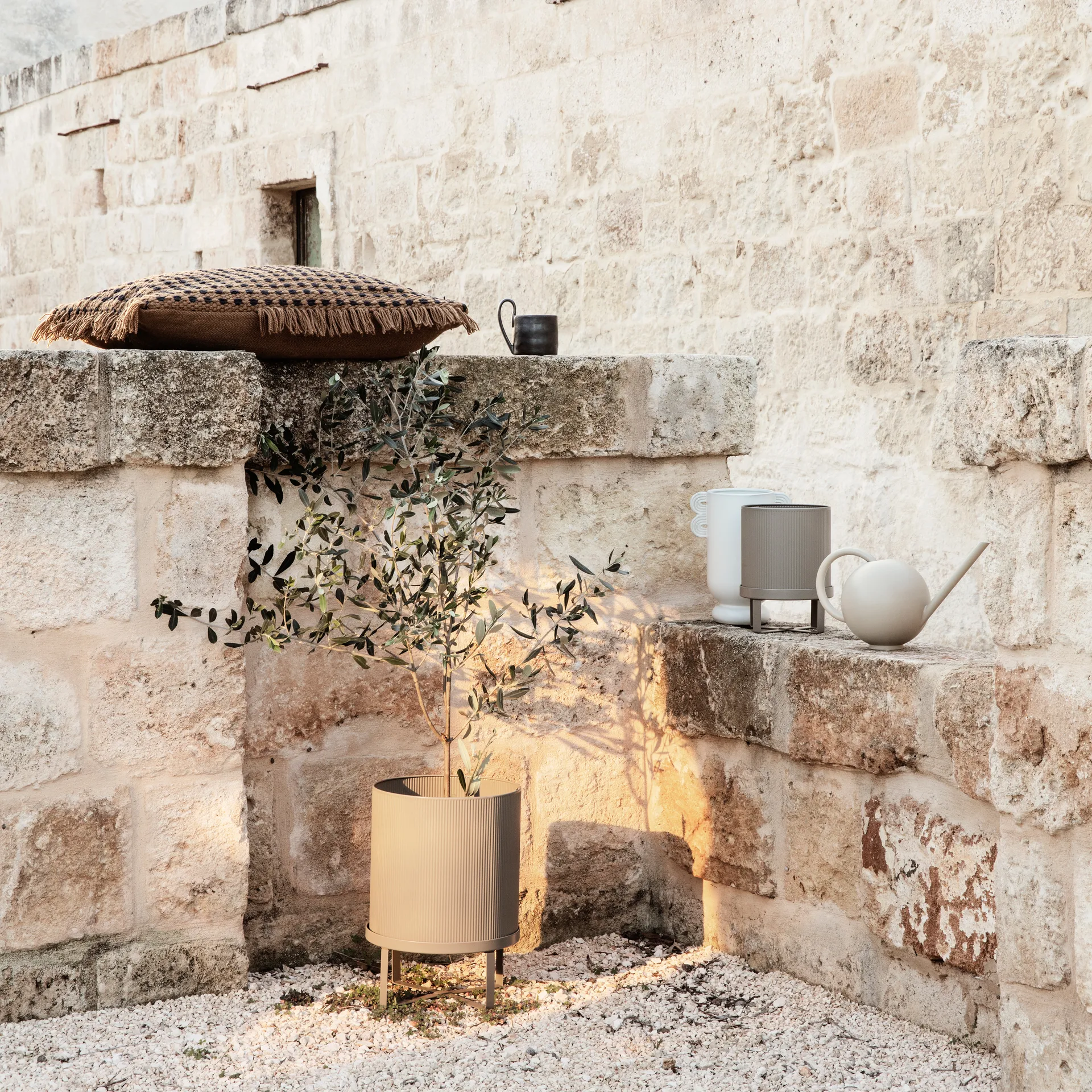 Vaso de flores Bau, grande, cashmere Ferm Living