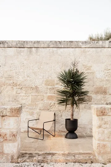 Vaso de flores médio Hourglass Ø40 cm - Preto-cinza escuro - Ferm Living