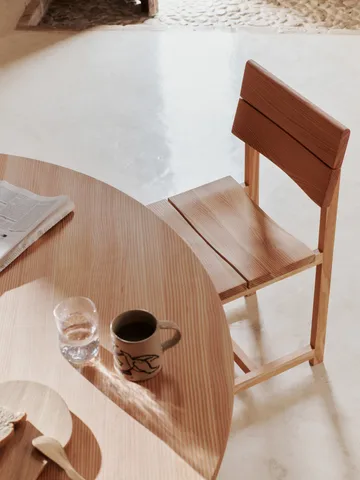 Visit cadeira de jantar  - Abeto Douglas - Ferm Living