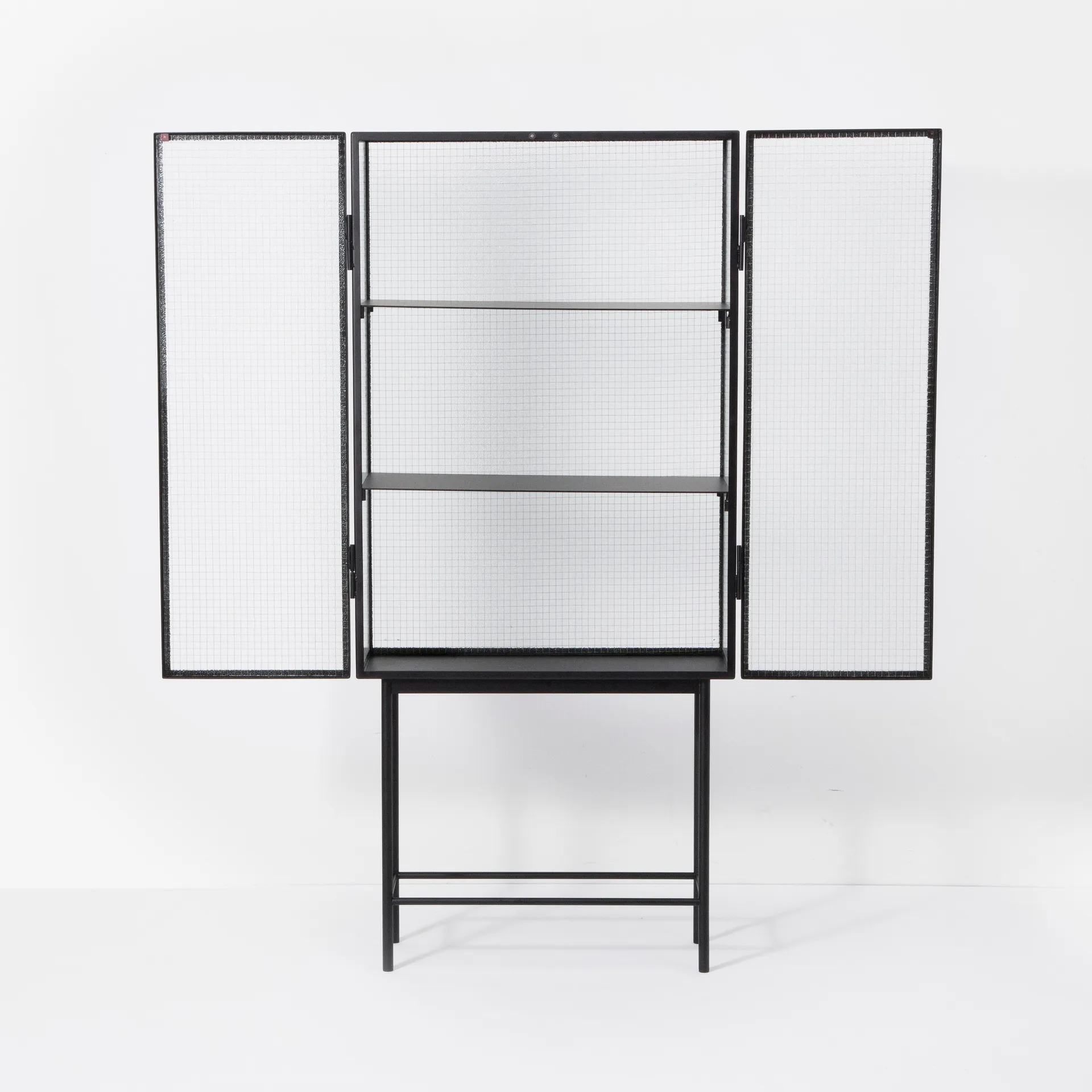 Vitrina Haze, Preto Ferm Living