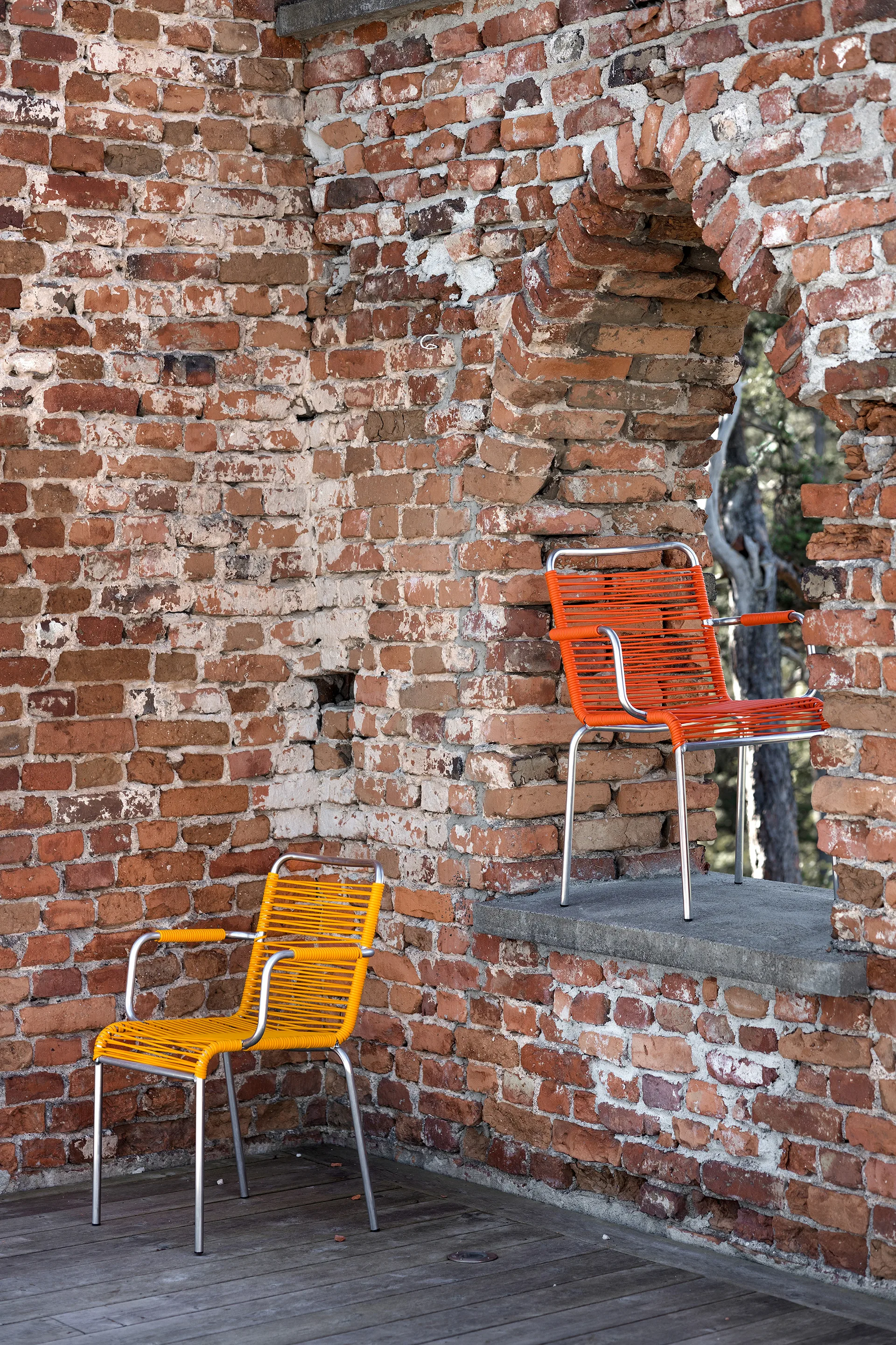 Poltrona Mya em alumínio, Yellow Fiam