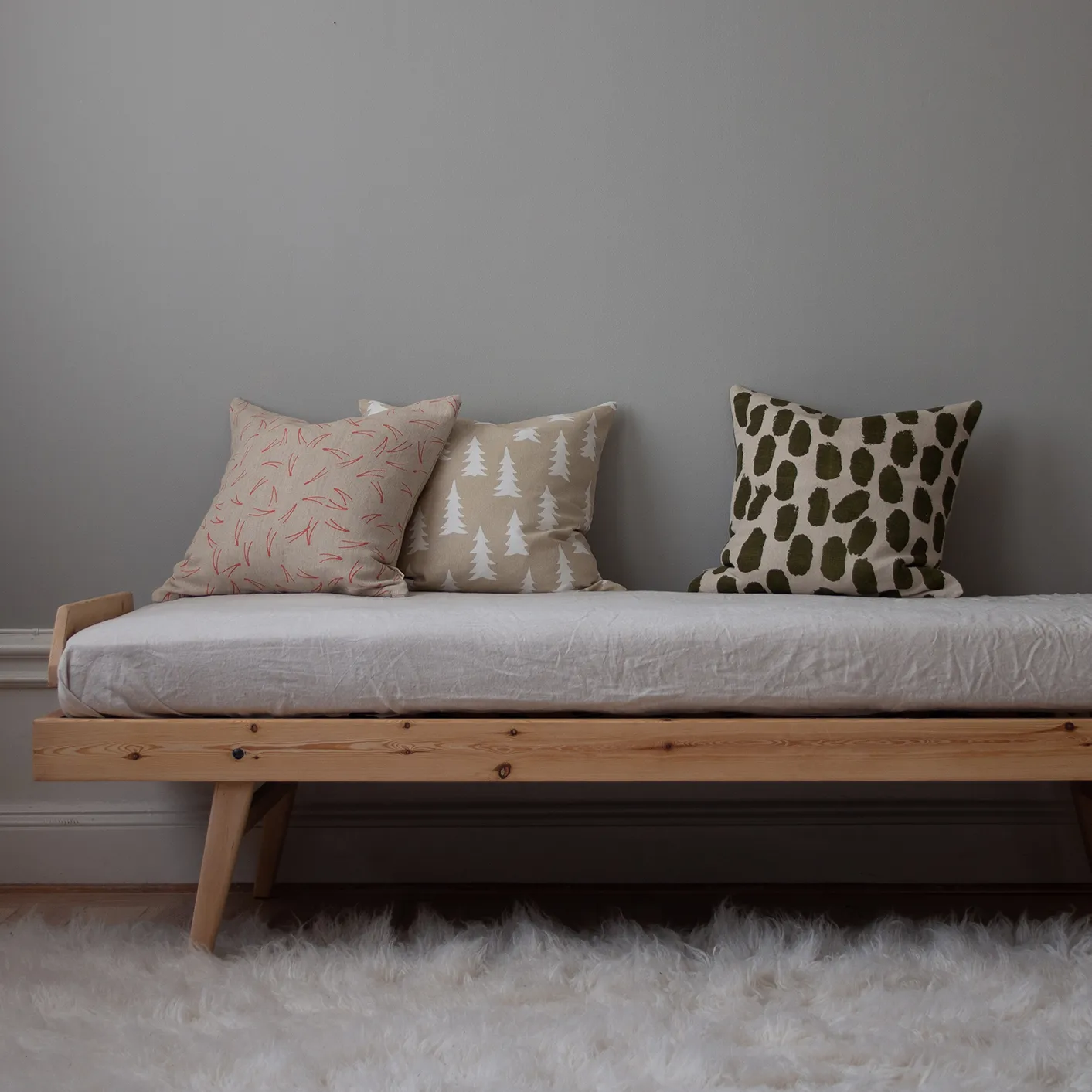 Capa de almofada Dots 48x48 cm, beige-olive green Fine Little Day