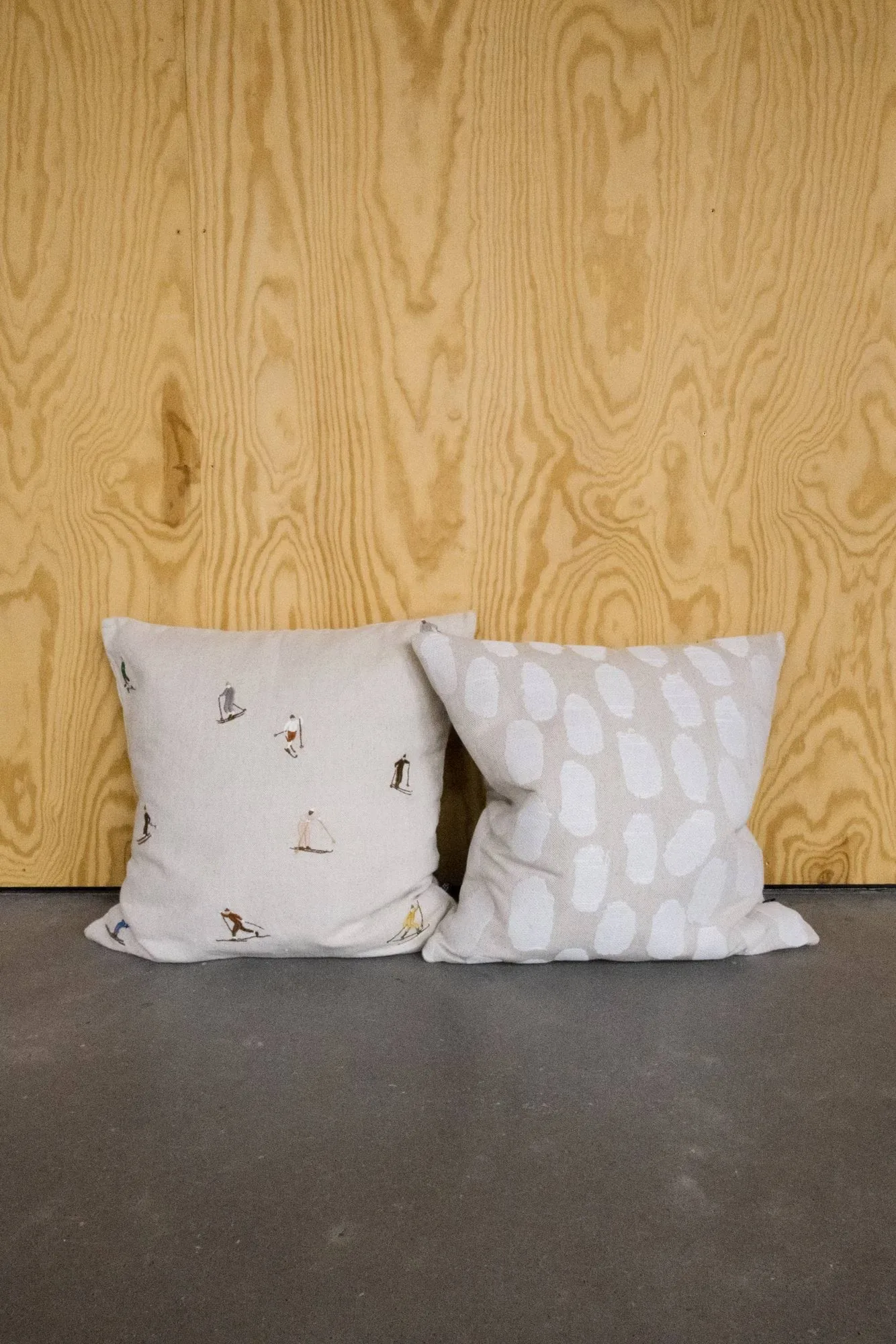 Capa de almofada Dots 48x48 cm, Branco-natural Fine Little Day