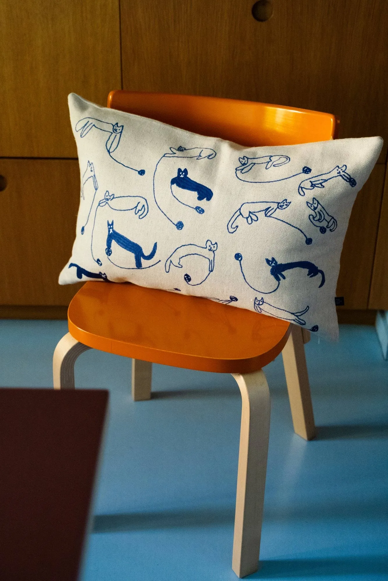 Capa de almofada Garnkatter, Natural-azul, 35x58 cm Fine Little Day