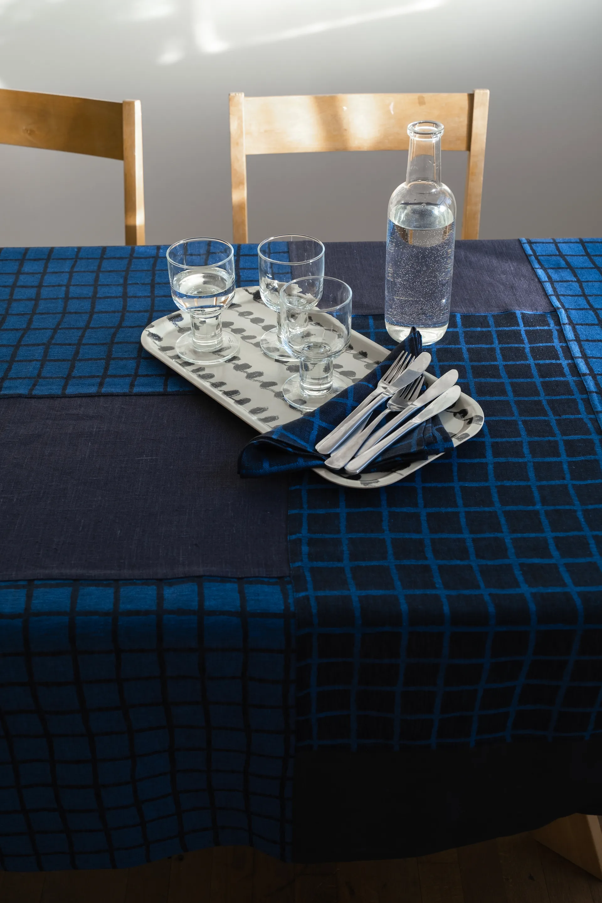 Dot bandeja 22x43 cm, Preto-branco Fine Little Day