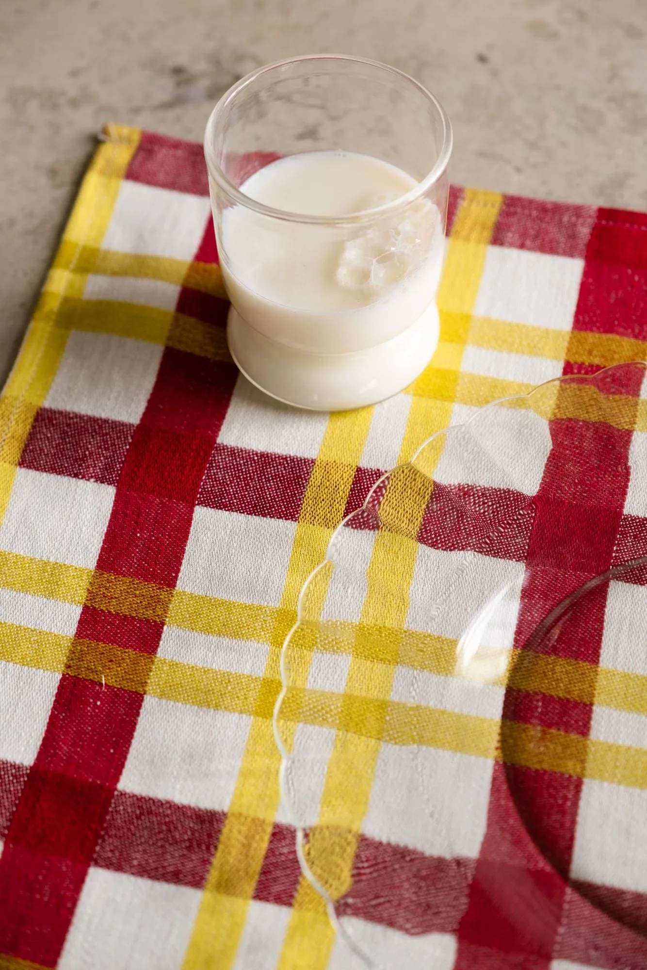Grid conjunto de bases de mesa, Amarelo, 37x47 cm Fine Little Day