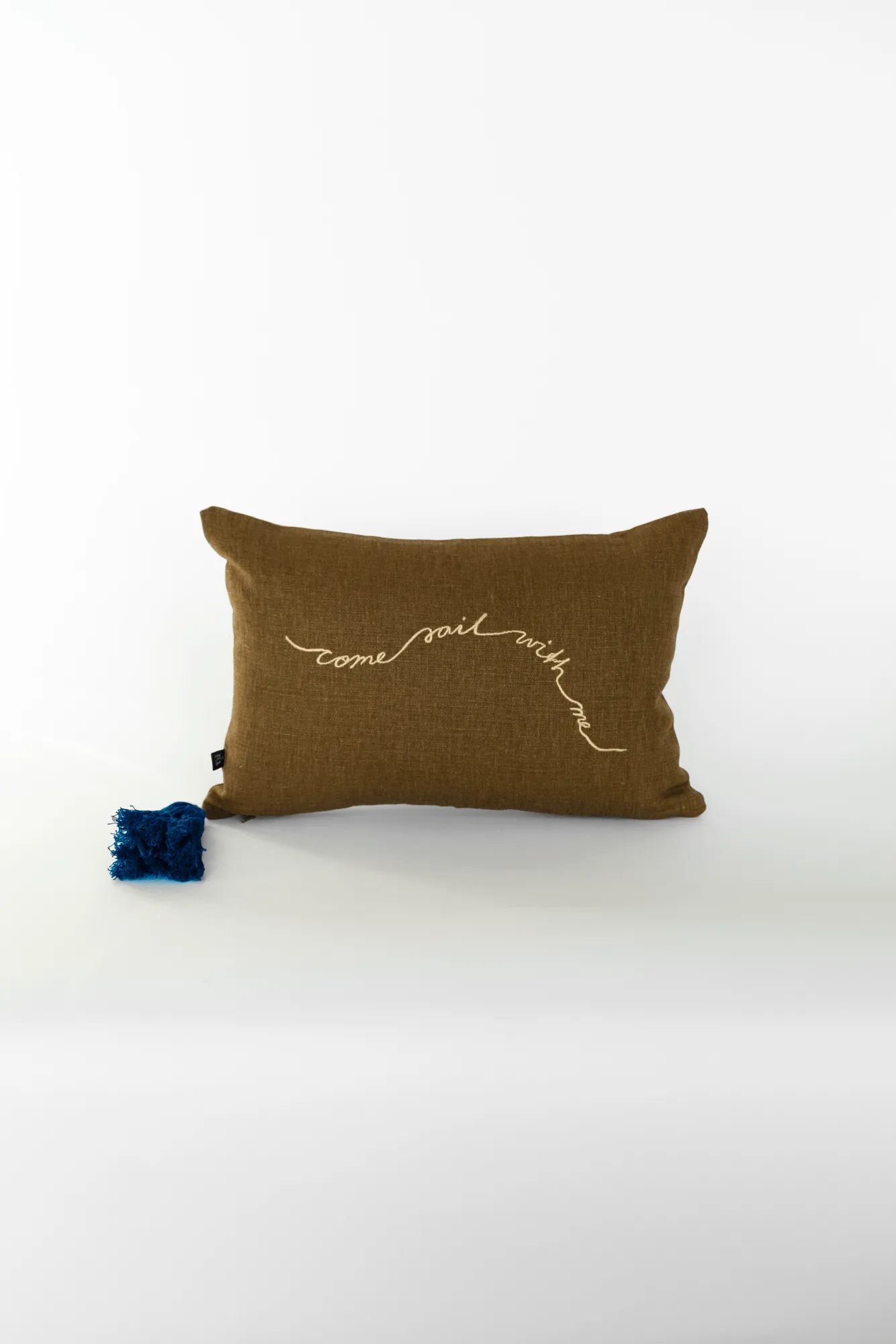 Knop almofada de decoração, Castanho-dourado-azul, 27x40 cm Fine Little Day