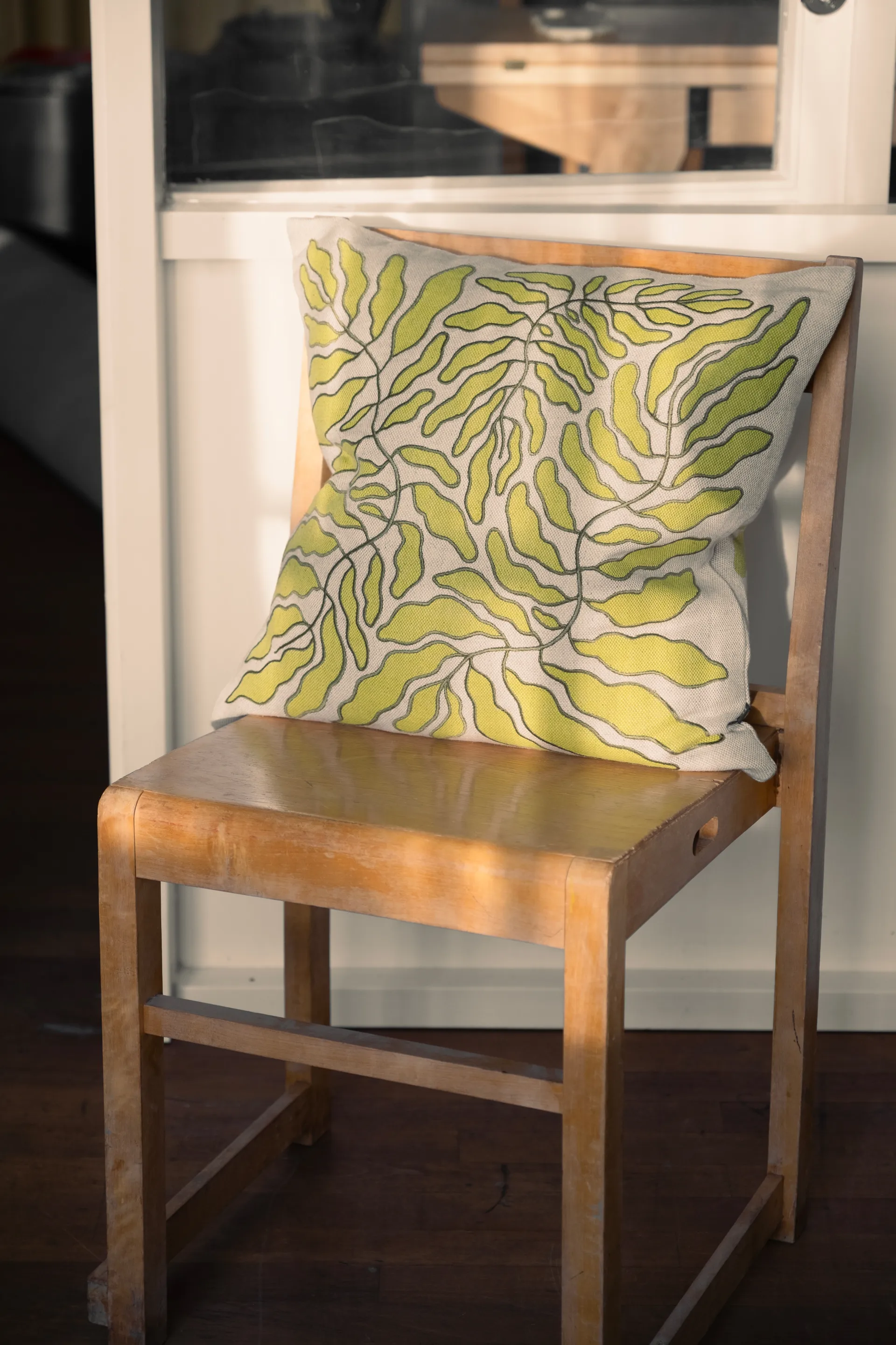 Leaves capa de almofada bordada 48x48 cm, Lima-natural Fine Little Day