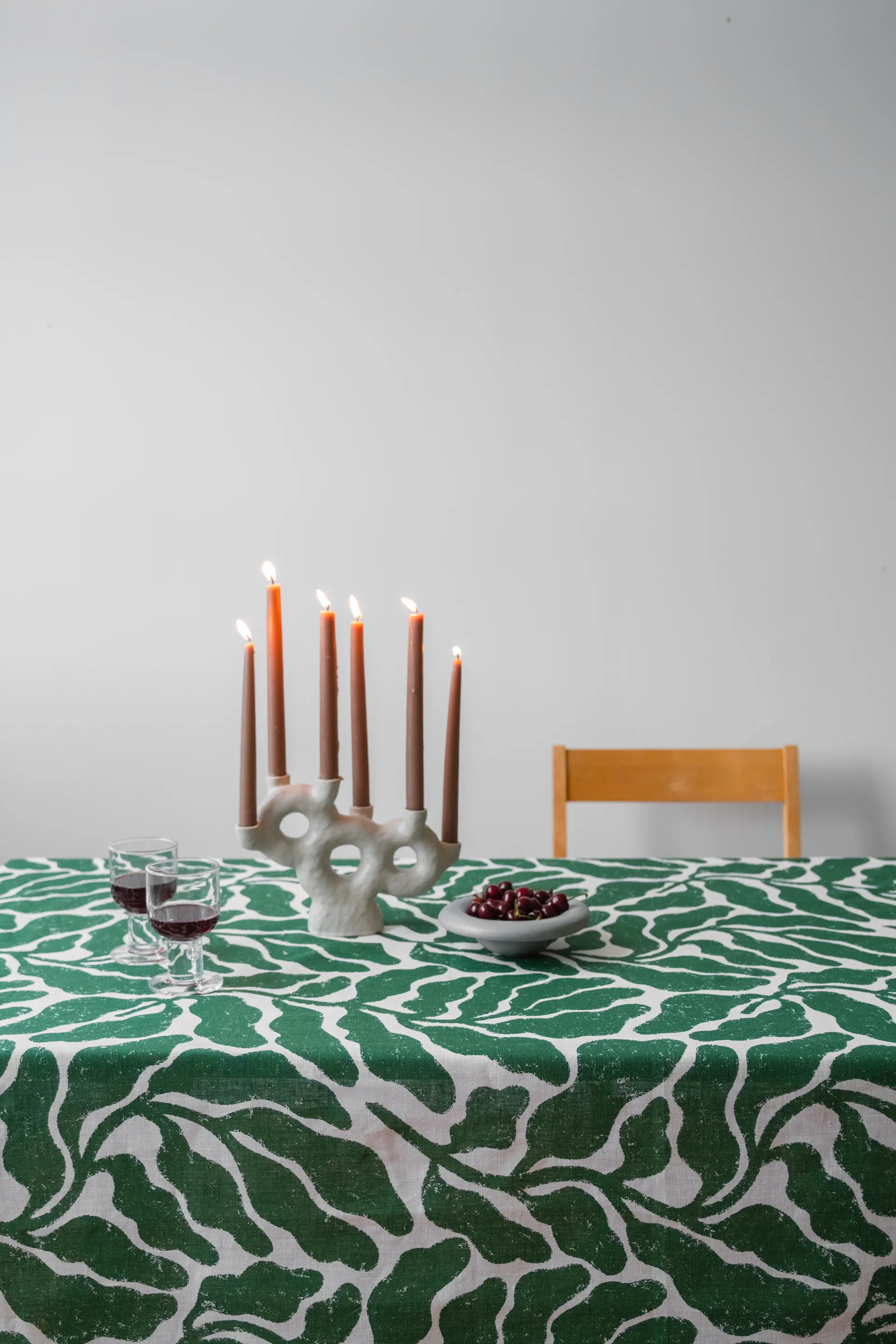 Leaves toalha de mesa 149x250 cm, Verde Fine Little Day