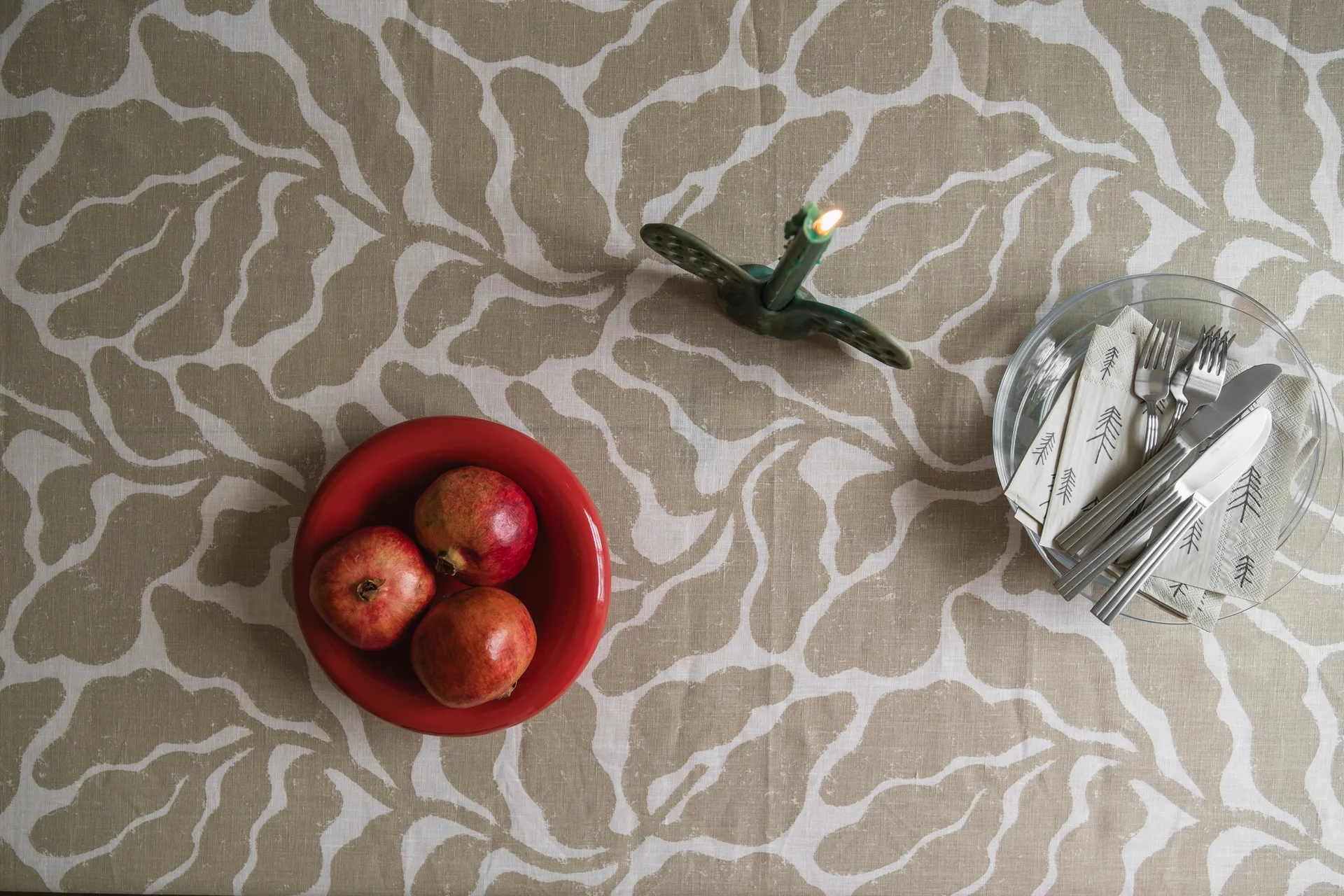 Leaves toalha de mesa, Areia, 149x250 cm Fine Little Day