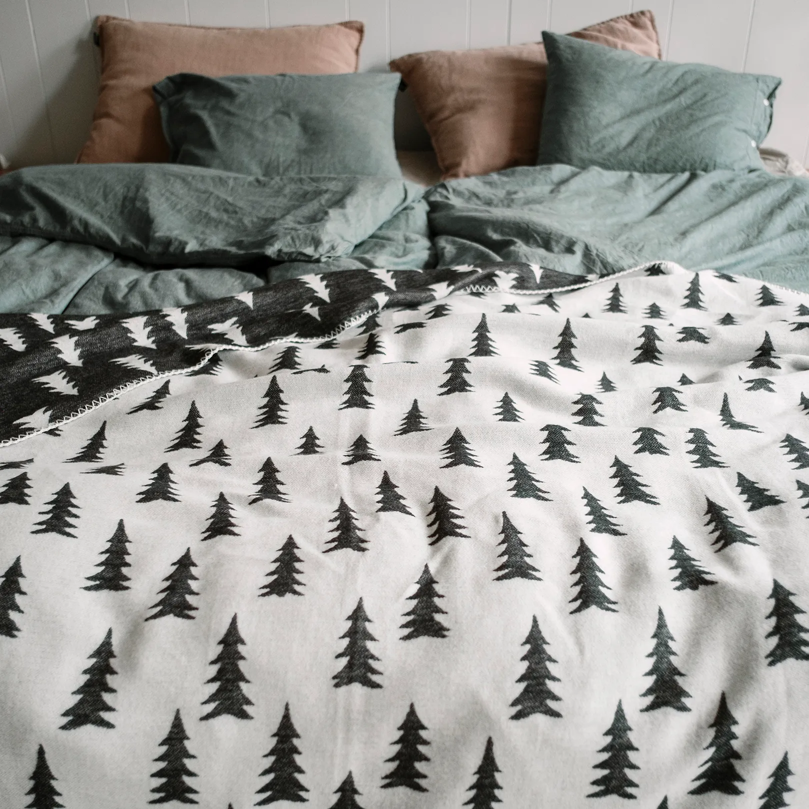 Manta tecida Gran 140x180 cm, preto e branco Fine Little Day