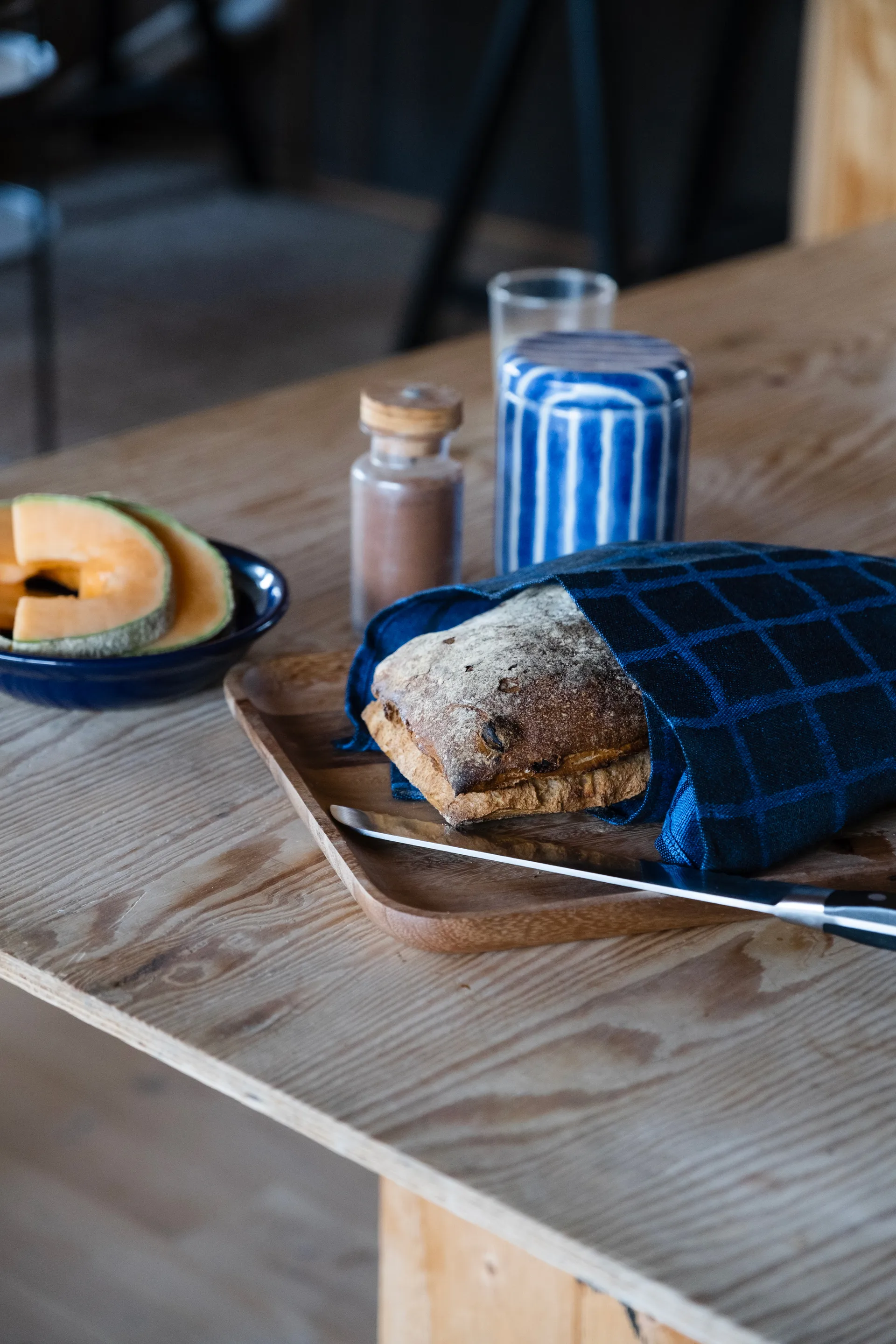 Rutig jacquard-woven toalha de cozinha 47x70 cm, Azul-preto Fine Little Day