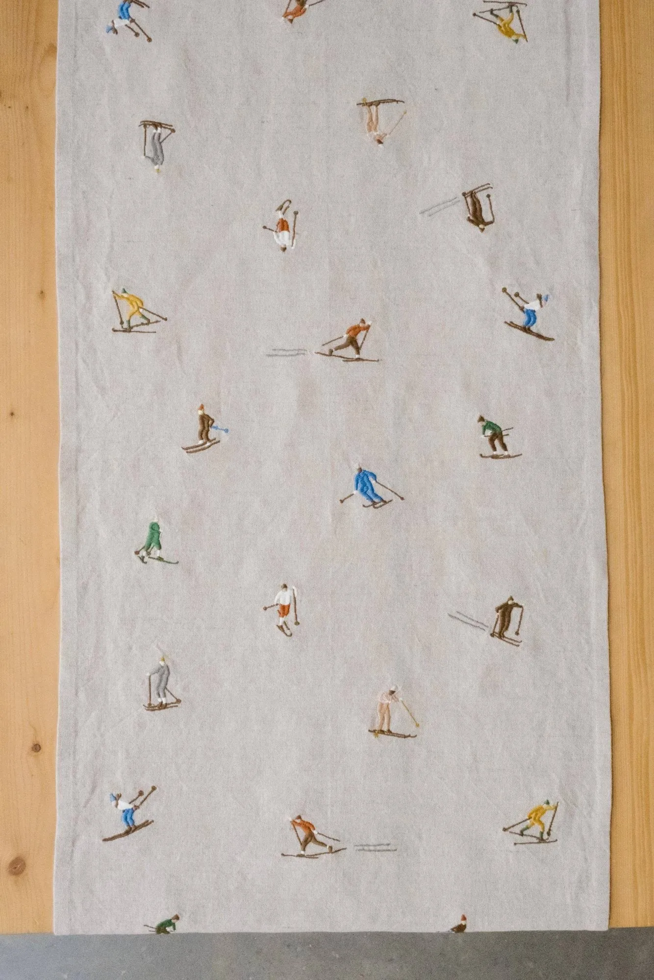 Skiers caminho de mesa, Natural, 45x150 cm Fine Little Day