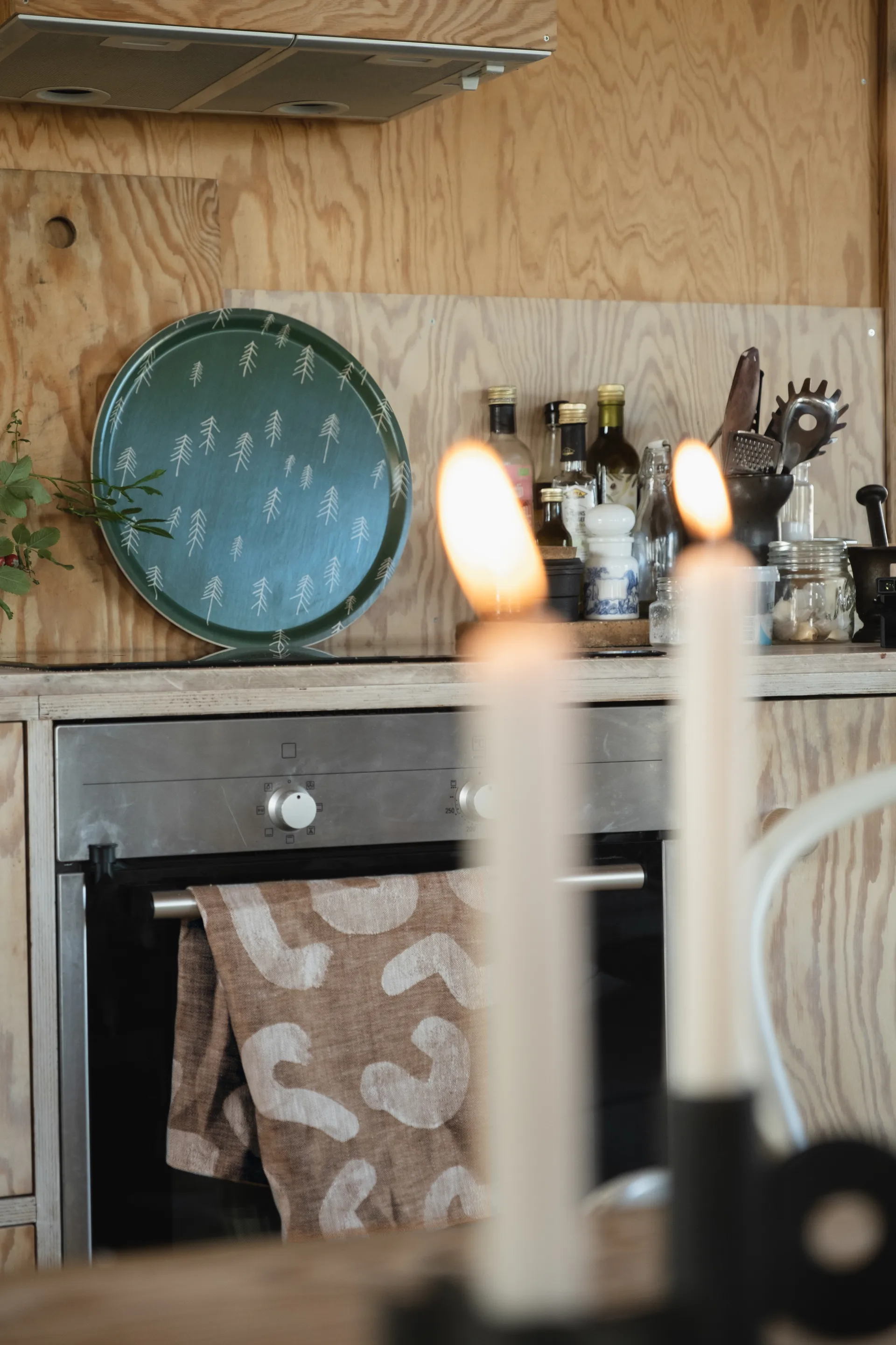 Tall bandeja Ø38 cm, Verde-nude Fine Little Day