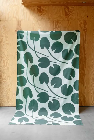 Water lilies toalha de mesa - Verde‑claro-verde, 147x147 cm - Fine Little Day