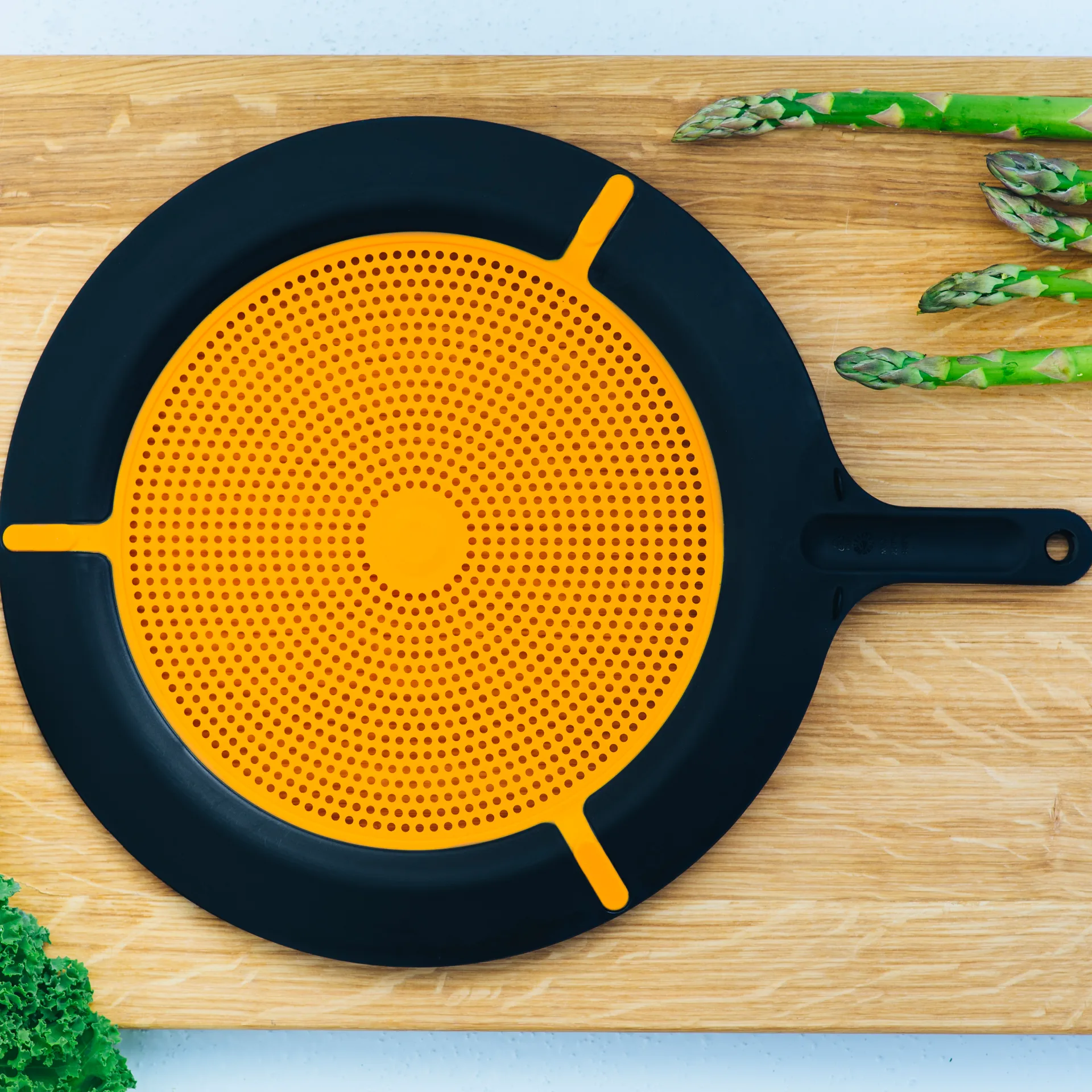 Antissalpicos de silicone Functional Form, Preto Fiskars