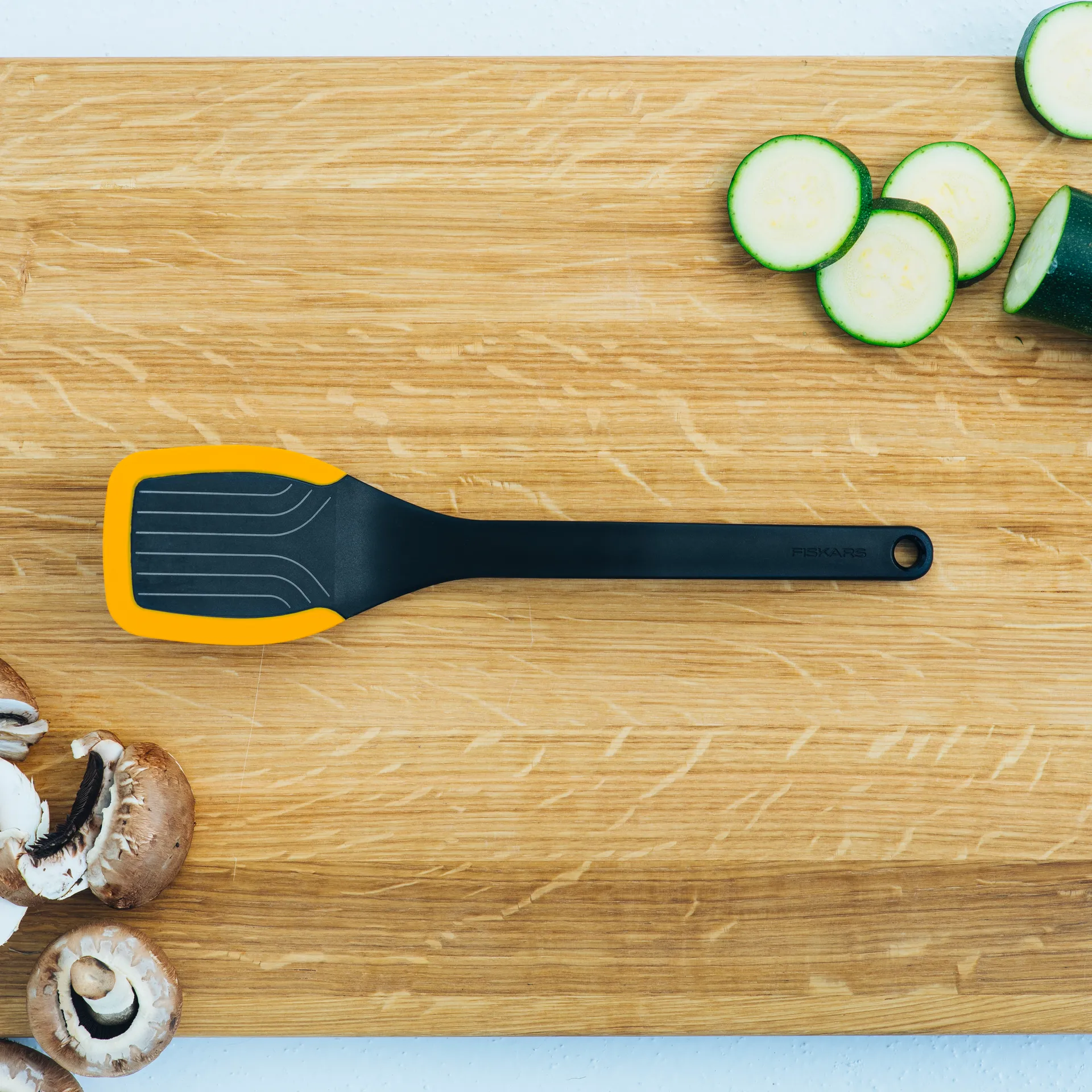 Espátula para grelhar Functional Form 29 cm, Preto Fiskars