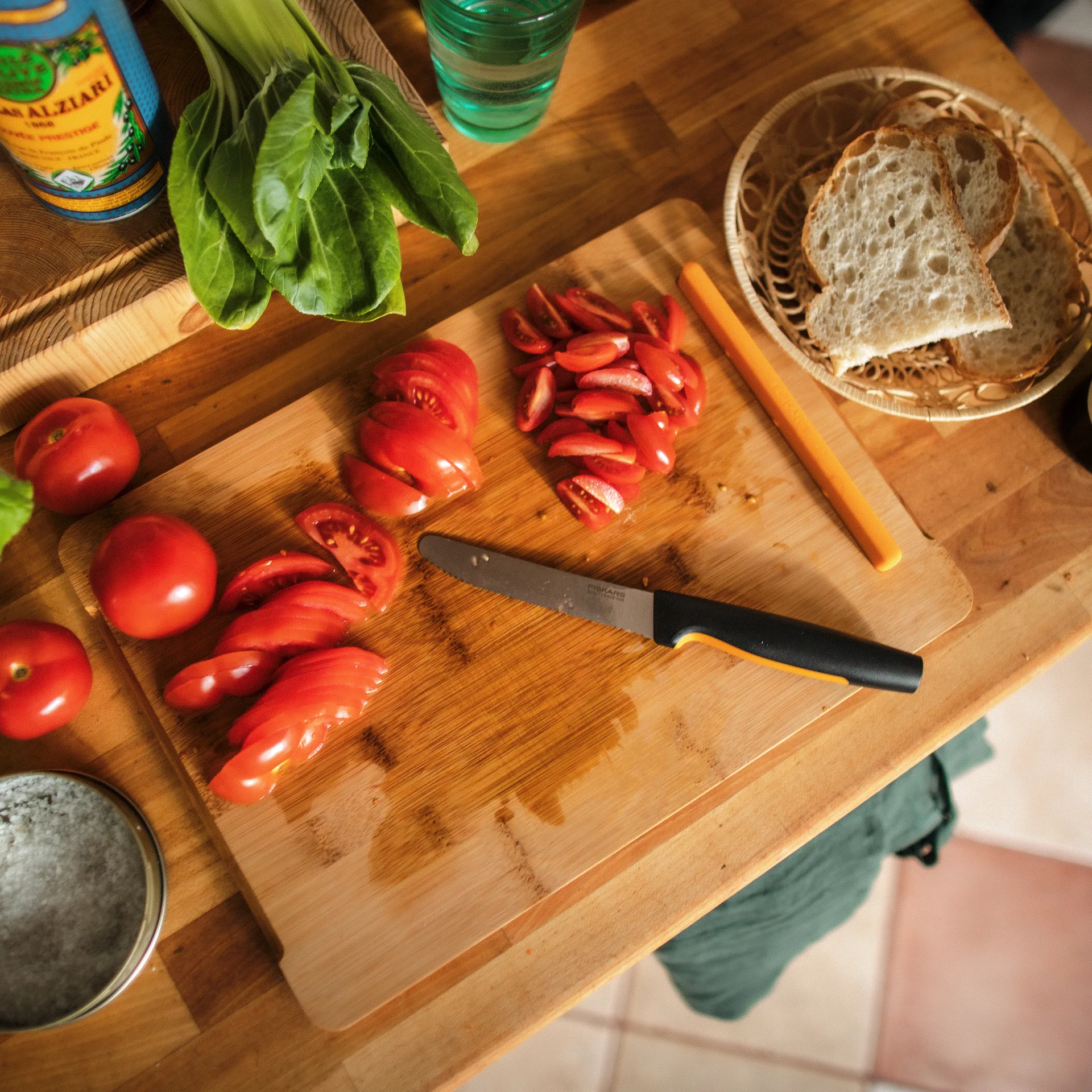 Faca para tomate Functional Form, 12 cm Fiskars