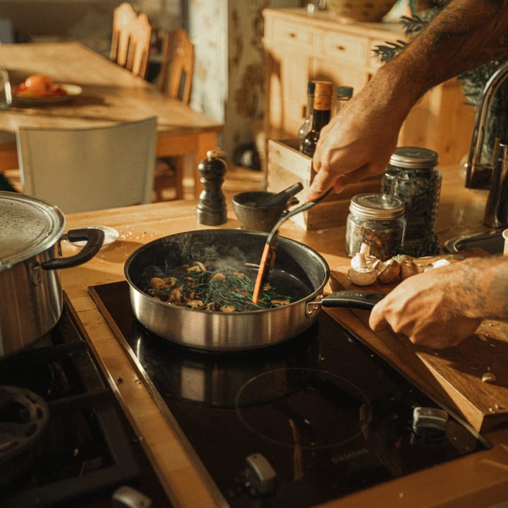 Frigideira sauté cerâmica Functional Form, 26 cm Fiskars