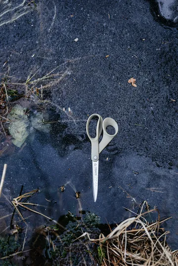 Material reciclado Universalsax - 21 cm - Fiskars