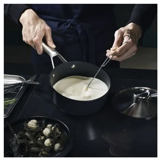 Panela com tampa Taiten 1,6 l, Preto Fiskars