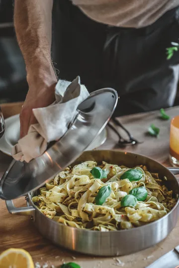 Panela de aço inoxidável com tampa Norden 28 cm - 28 cm - Fiskars