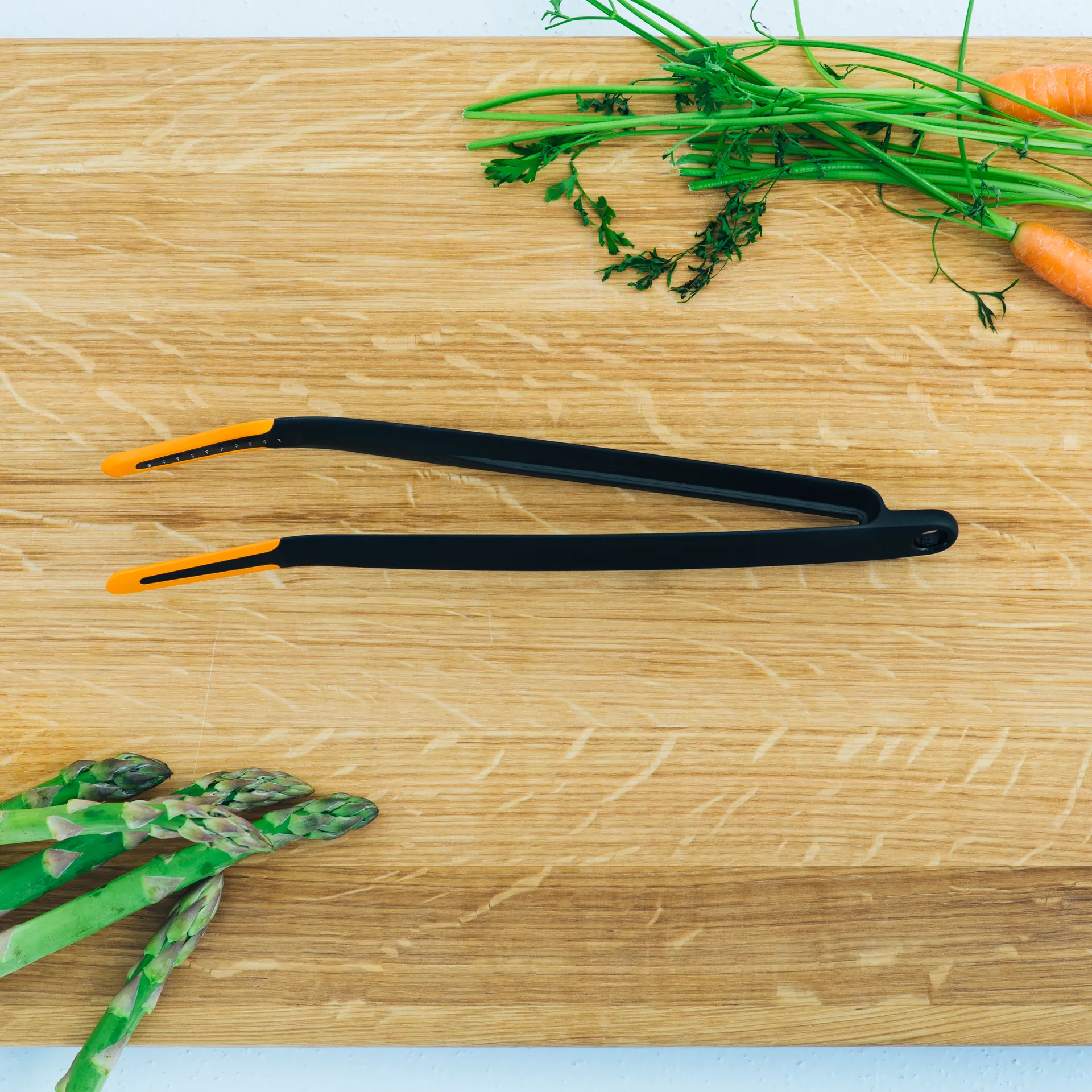 Pinça Functional Form 28,7 cm, Preto Fiskars