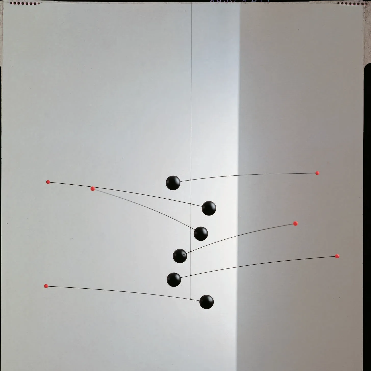 Móbile Futura, black-red Flensted Mobiles